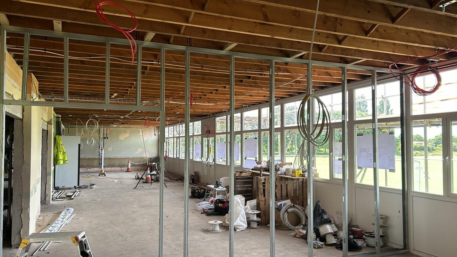 Interior image property with divisions in progress